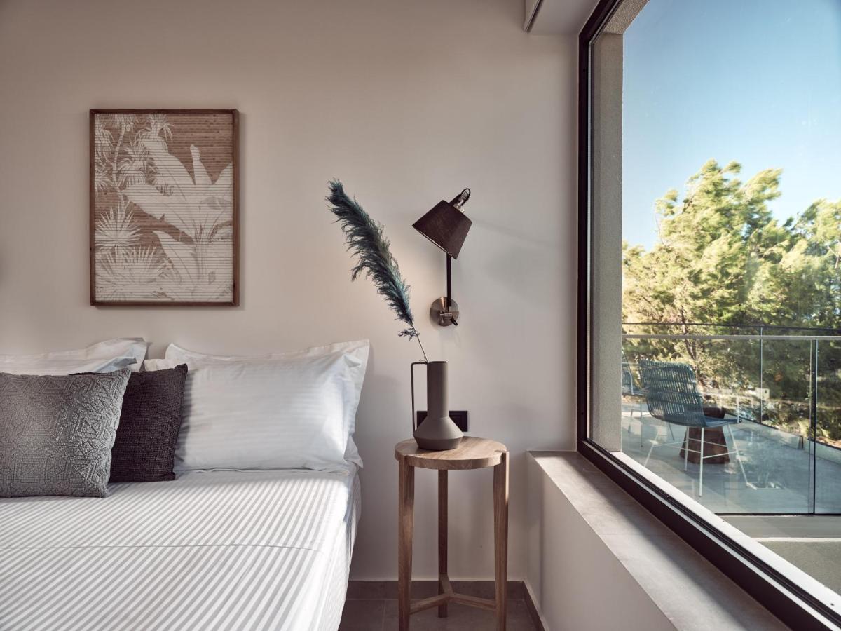Uparati Villa - Hilltop Sea View Retreat تسيليفي المظهر الخارجي الصورة